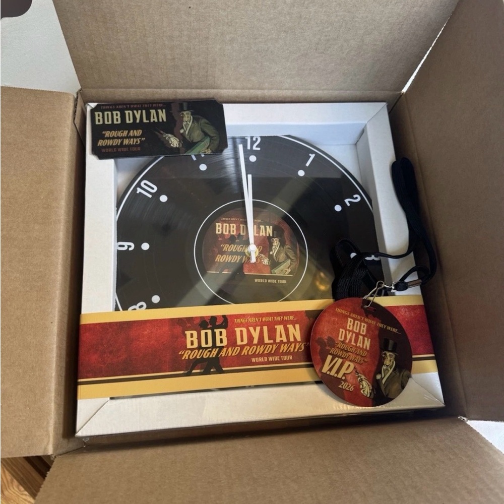 NEW sealed VIP mint cond Bob Dylan 'Rough & Rowdy Ways' Clock, pass & mqgnet